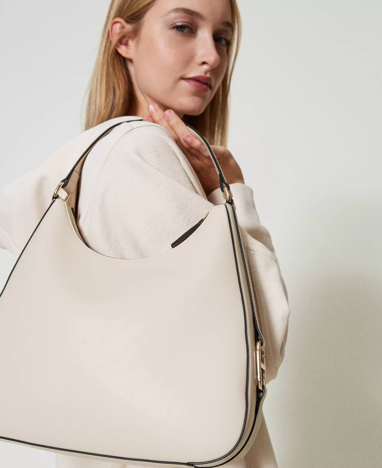 TWINSET Milano Hobo-Bag Mit „Oval T“-Schnalle